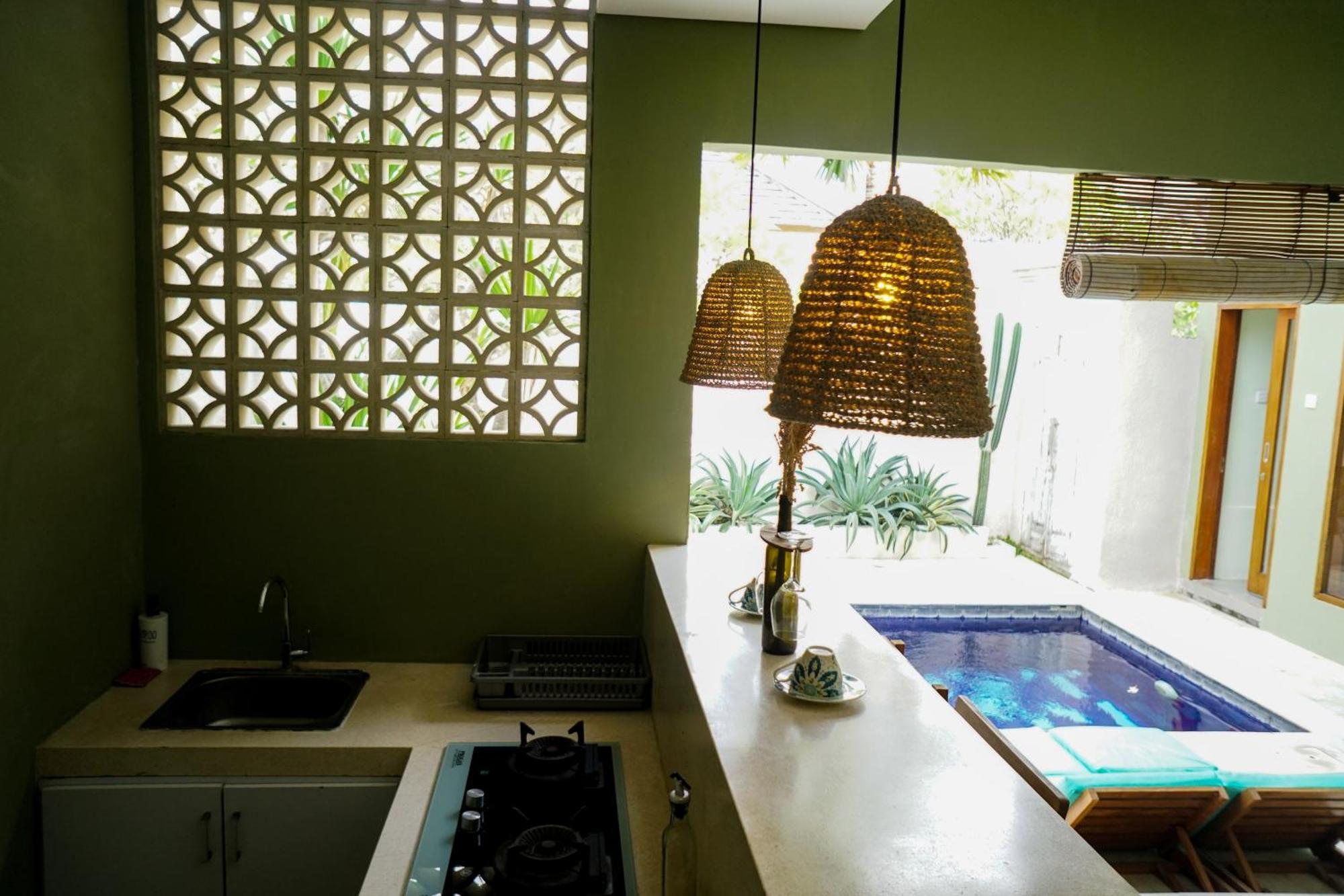Kiki Village Bathtub And Living Room Canggu  Ngoại thất bức ảnh